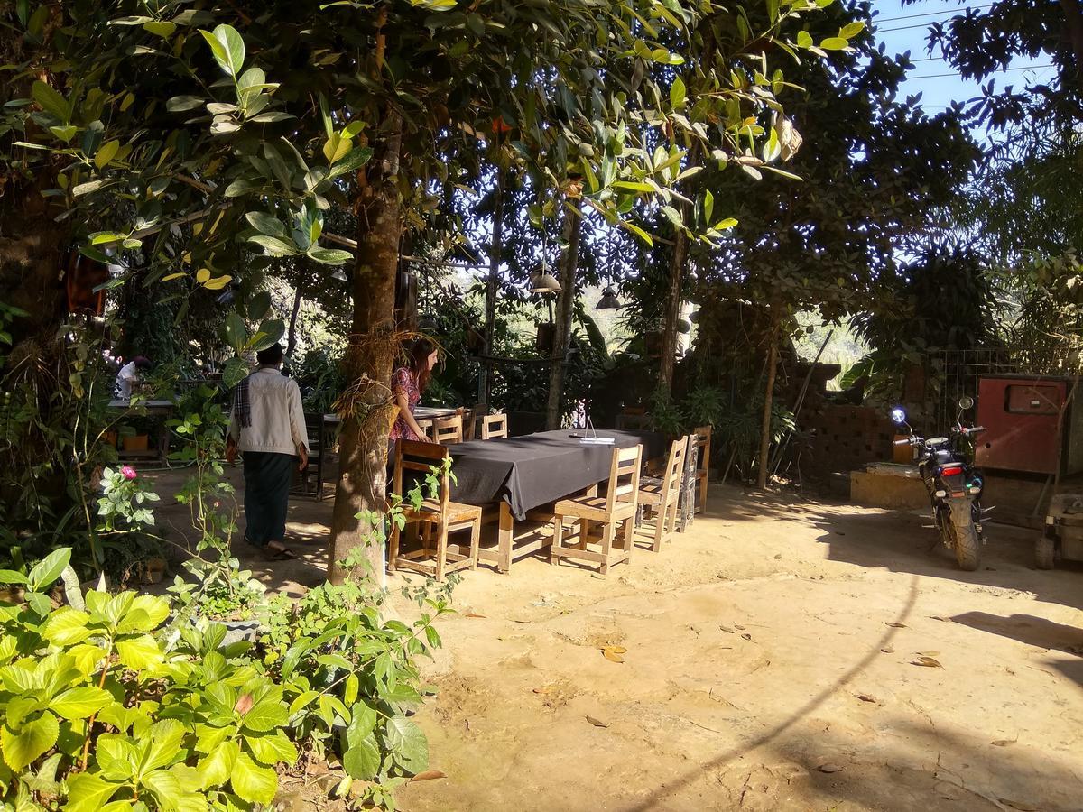 Prince Hotel Mrauk-oo Eksteriør billede